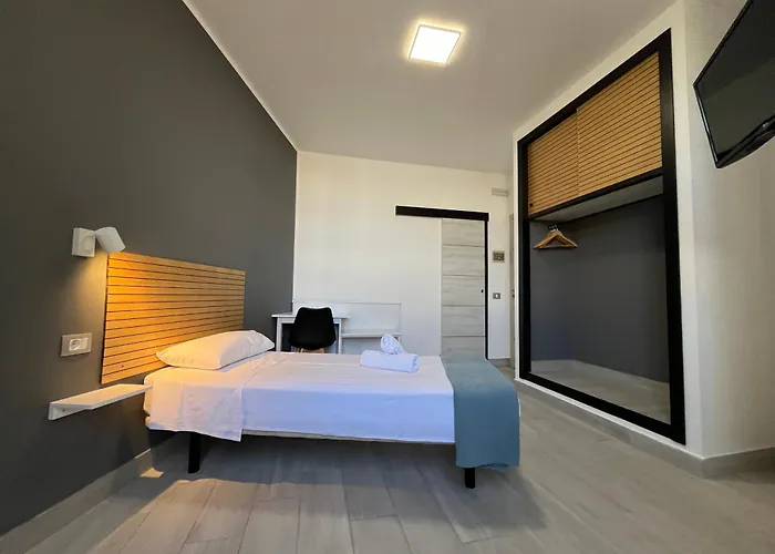 Cassandra Hotel